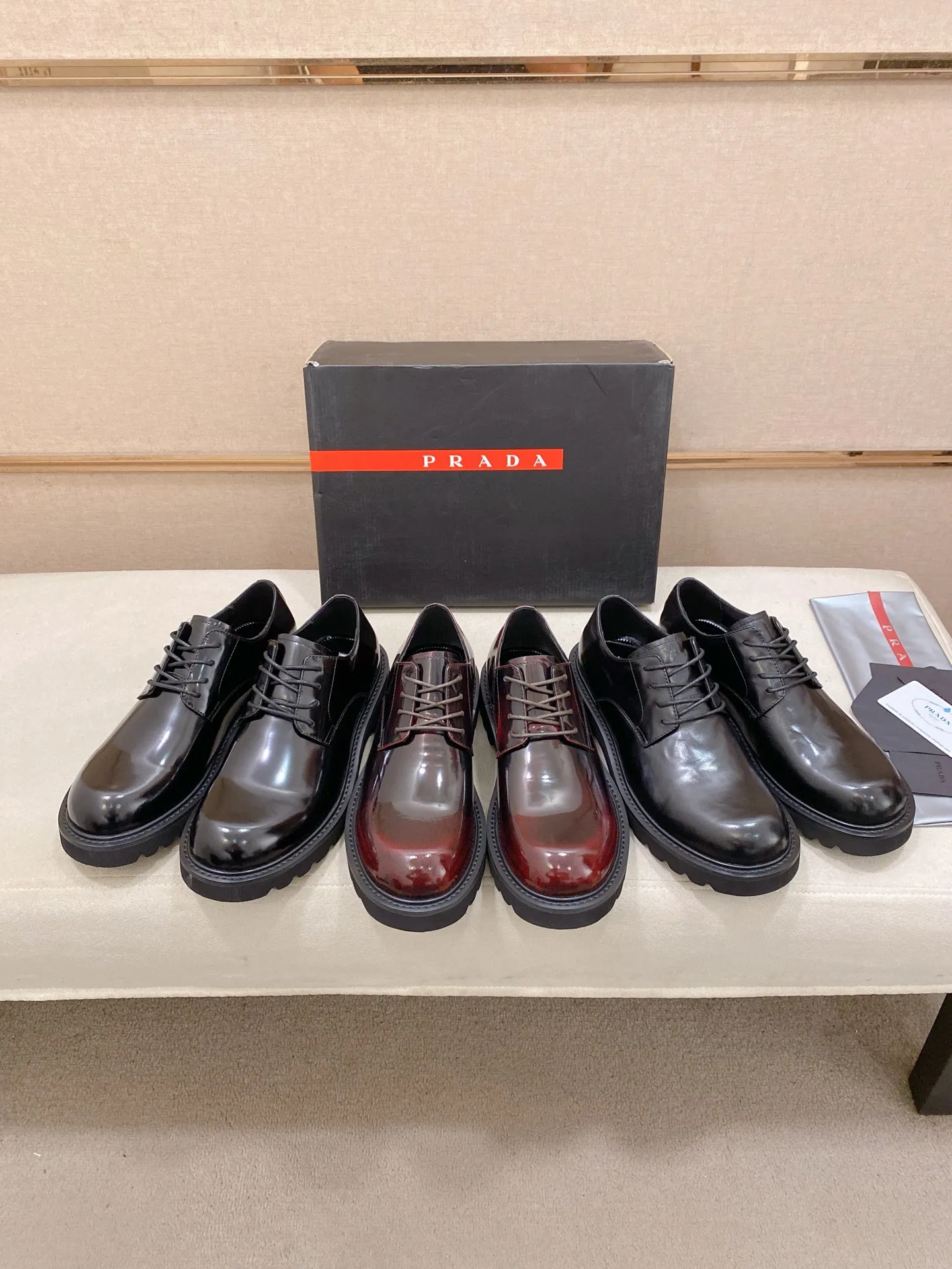 Factory price 640💰 🍁🍁High version High-quality new PRADA (Prada) counters are launched simultaneously, new men's shoes, 😘fabrics are selected from imported lacquered first-layer cowhide, and imported cowhide lining. 👍🏿 High-end ☄️ air-cushion molded anti-slip rubber outsole, exquisite lines, simple and elegant, comfortable and high-end for leisure travel. Code number: 38 to 45